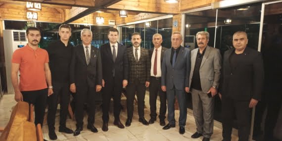 Demir, Ali Kınık ve Rahmet Safa'yı Batman'da ağırladı Demir, Ali Kınık ve Rahmet Safa’yı Batman’da ağırladı