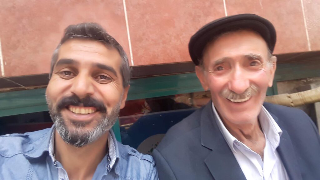 Hayatı çok mu ciddiye alıyoruz?