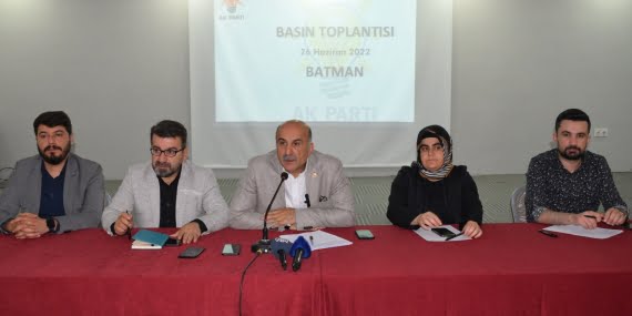 Ak Parti yerel basın ile bir araya geldi