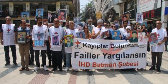 Kayıp yakınlarının eylemi 535. haftayı ardında bıraktı Kayıp yakınlarının eylemi 535. haftayı ardında bıraktı