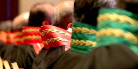 5 bin 426 hakim ve savcının görev yeri değiştirildi