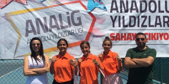 Batmanlı kızlar, teniste Türkiye finalinde