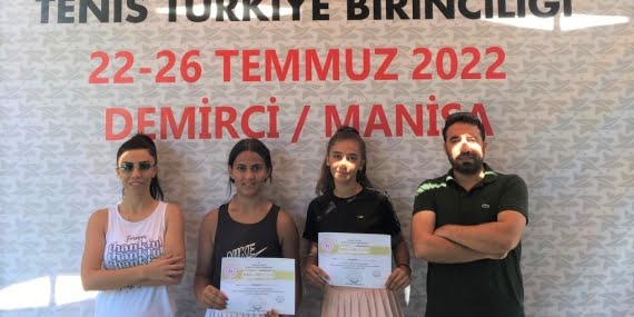 Tenis müsabakalarından Türkiye 8.si olarak döndüler