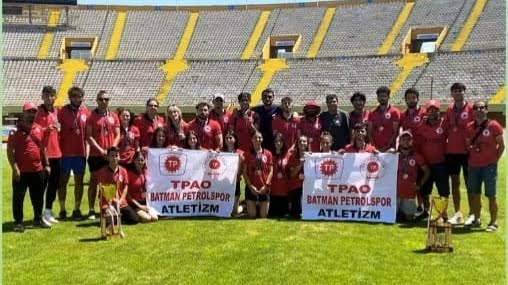 Atletizm takımları Süper Lig'e yükseldi Atletizm takımları Süper Lig’e yükseldi