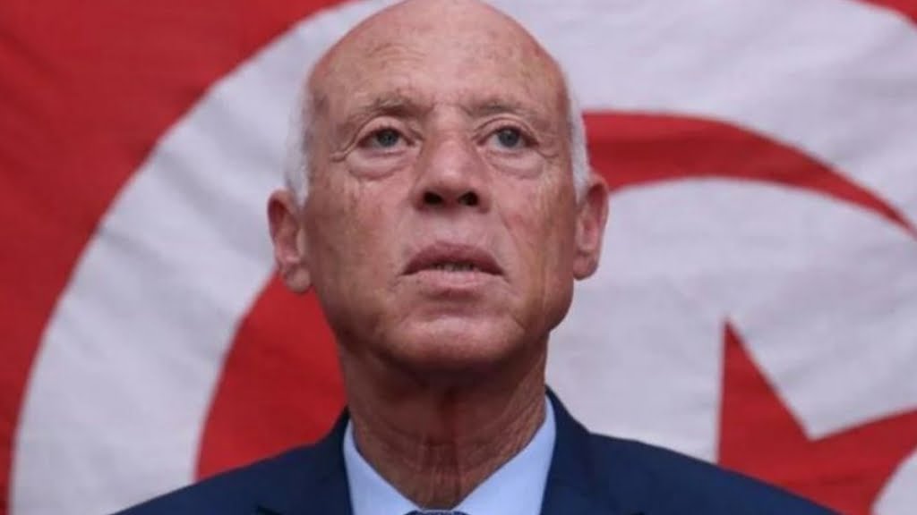 Tunus, anayasadan 'Tunus'un dini İslam'dır' maddesini çıkardı Tunus, anayasadan 'Tunus'un dini İslam'dır' maddesini çıkardı