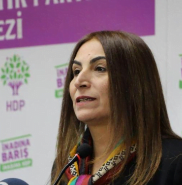 aysel tuğluk