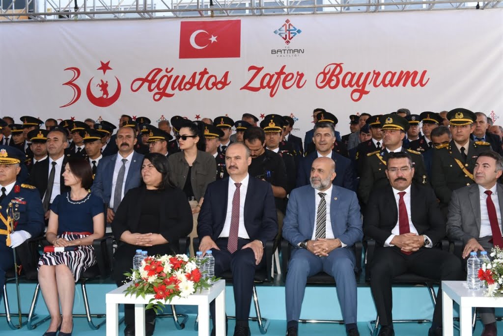 Batman'da 30 Ağustos Zafer Bayramı törenlerle kutlandı