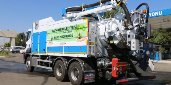 Belediye kanal açma aracı satın aldı