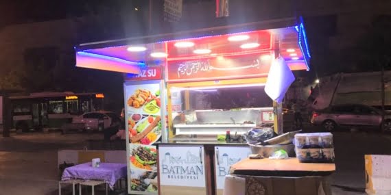 15 yıldır aynı noktada hizmet veren ciğercinin tezgahı kaldırıldı