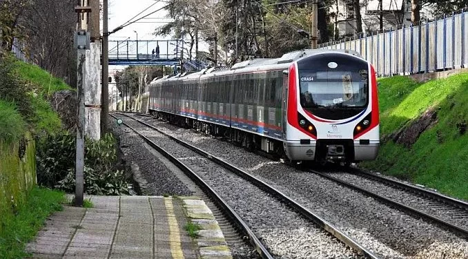 istanbulun-banliyo-treninin-acilisi-yine-ertelendi