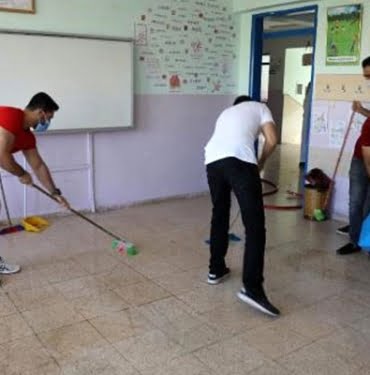 siniflar-kalabalik-temizlik-personeli-yok-boyle-giderse-okullar-kapanir-922388-5