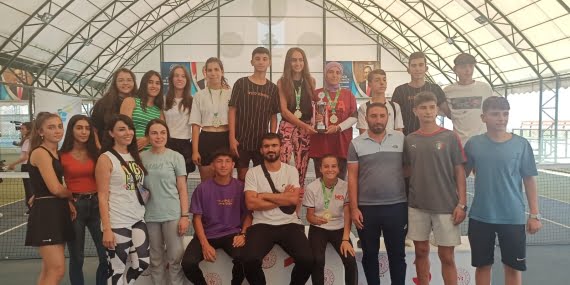 Şırnak’taki Tenis Şampiyonasından 3. olarak döndüler