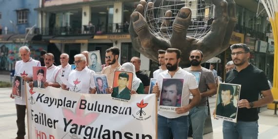 Kayıp yakınları ve İHD  547. haftada bir araya geldi