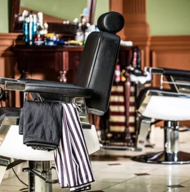 depositphotos_418037762-stock-photo-professional-hairstylist-in-barbershop-interior