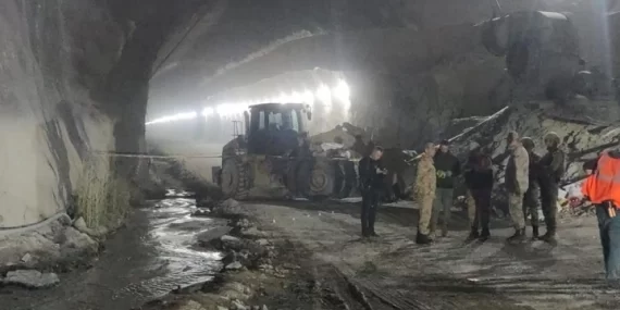 Van’daki tünel inşaatında meydana gelen göçükte 2 kişi öldü