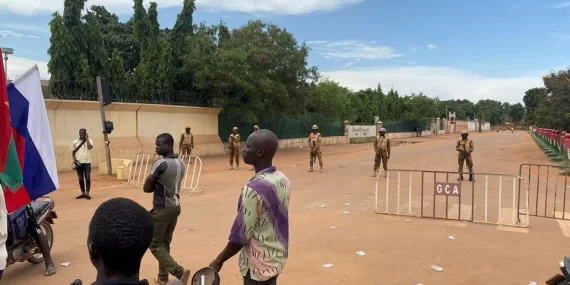 Burkina Faso’da, bir sene içinde ikinci kez yönetime darbeyle el kondu