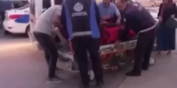 Urfa’da kapı önünde oturan baba ve oğul öldürüldü