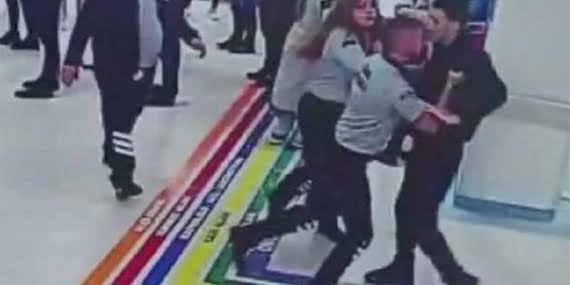 Rapor almak için gittiği hastanede dört kişiyi bıçaklayan şahıs tutuklandı