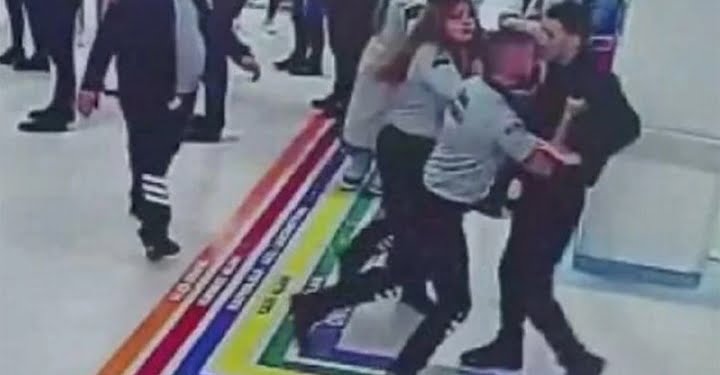 rapor-almak-icin-gittigi-hastanede-4-guvenlik-gorevlisini-bicaklayan-kurye-tutuklandi-1075563-5