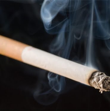 sigara-ve-estetik-ameliyatlar-768x531