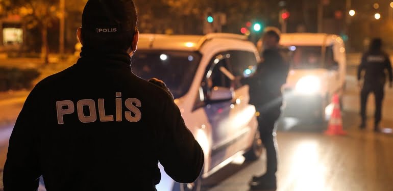 1640862435528-polis-1487407