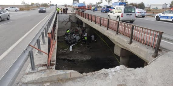 Konya’da 3 kişinin öldüğü kaza 7 saat sonra fark edildi