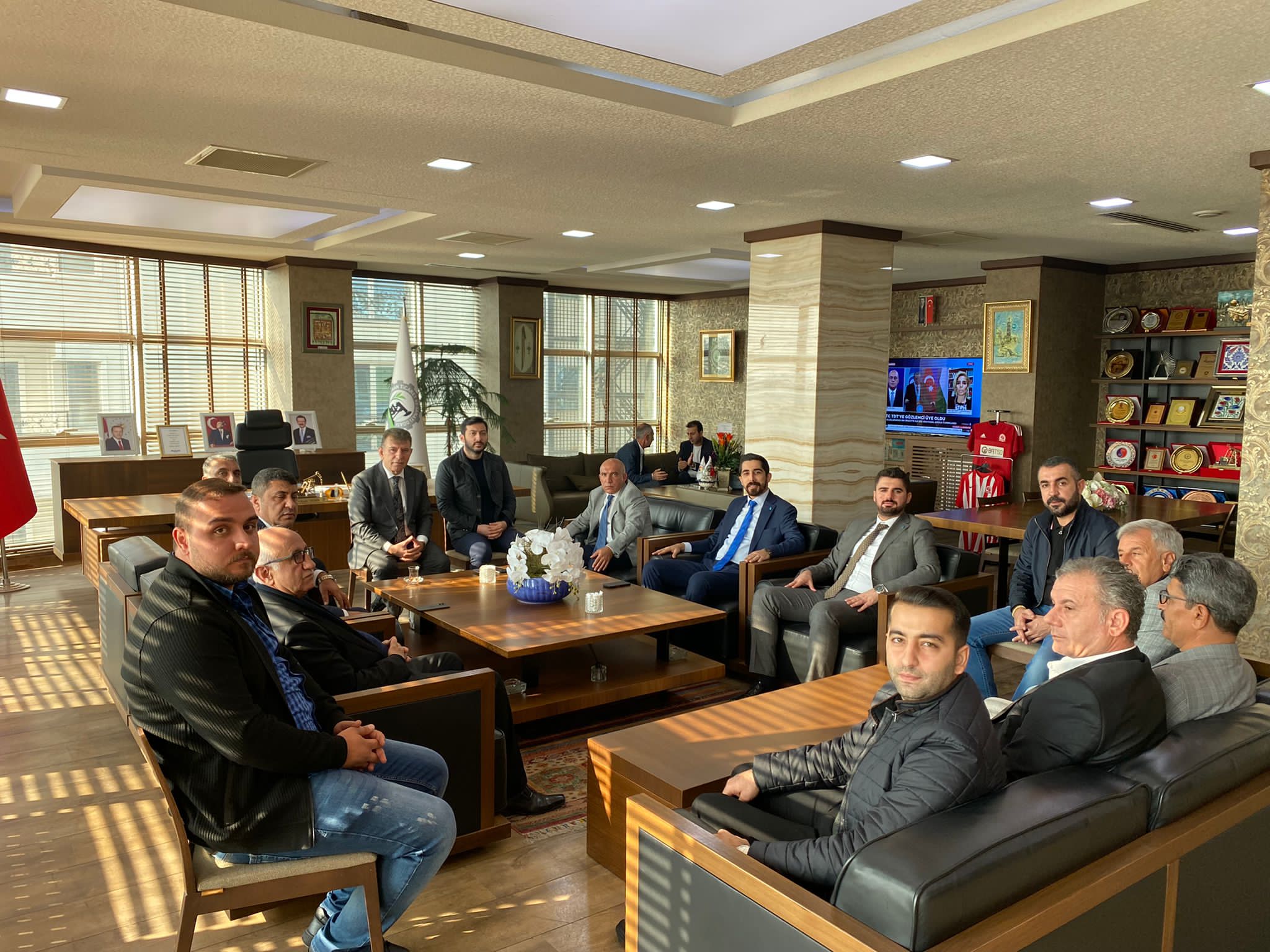 "Batman için dayanışmayı artıralım"