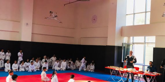 Batmanlı karateciler sarı kuşak aldı