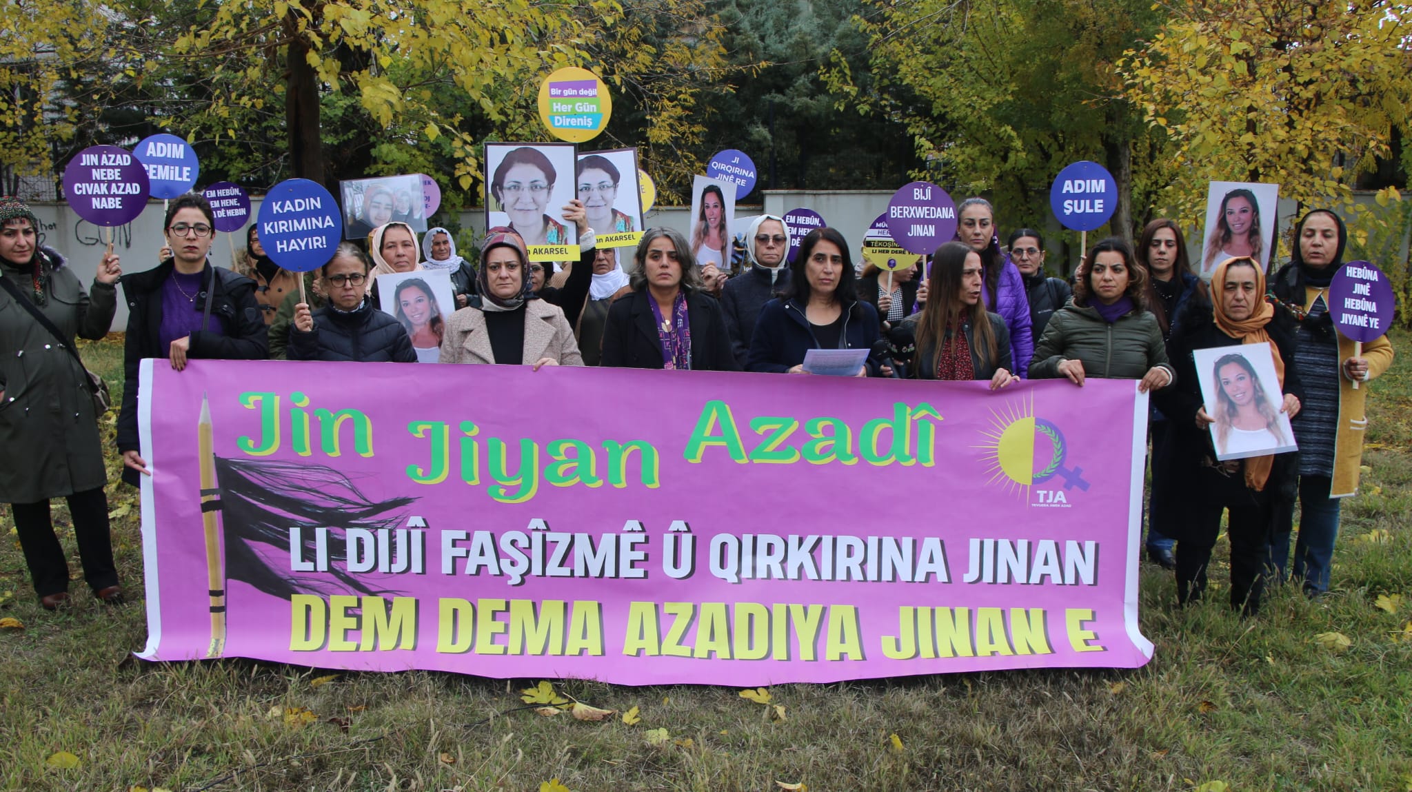 Batmanlı kadınlar 25 Kasım'da şiddete karşı ortak mücadele vurgusu yaptı