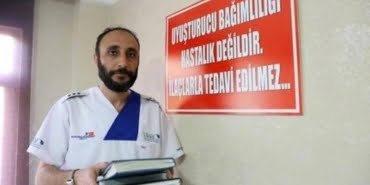 1670226392292-0-x-0-uyusturucuyla-mucadele-dernegi-mudurune-ceza-bagimlilara-eroin-dagitmis-1670222052447