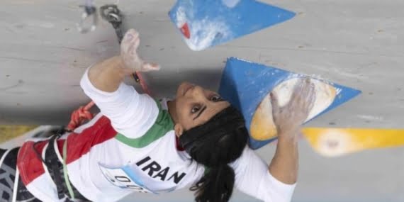 İran’da başörtüsü takmayan sporcunun evi yakıldı