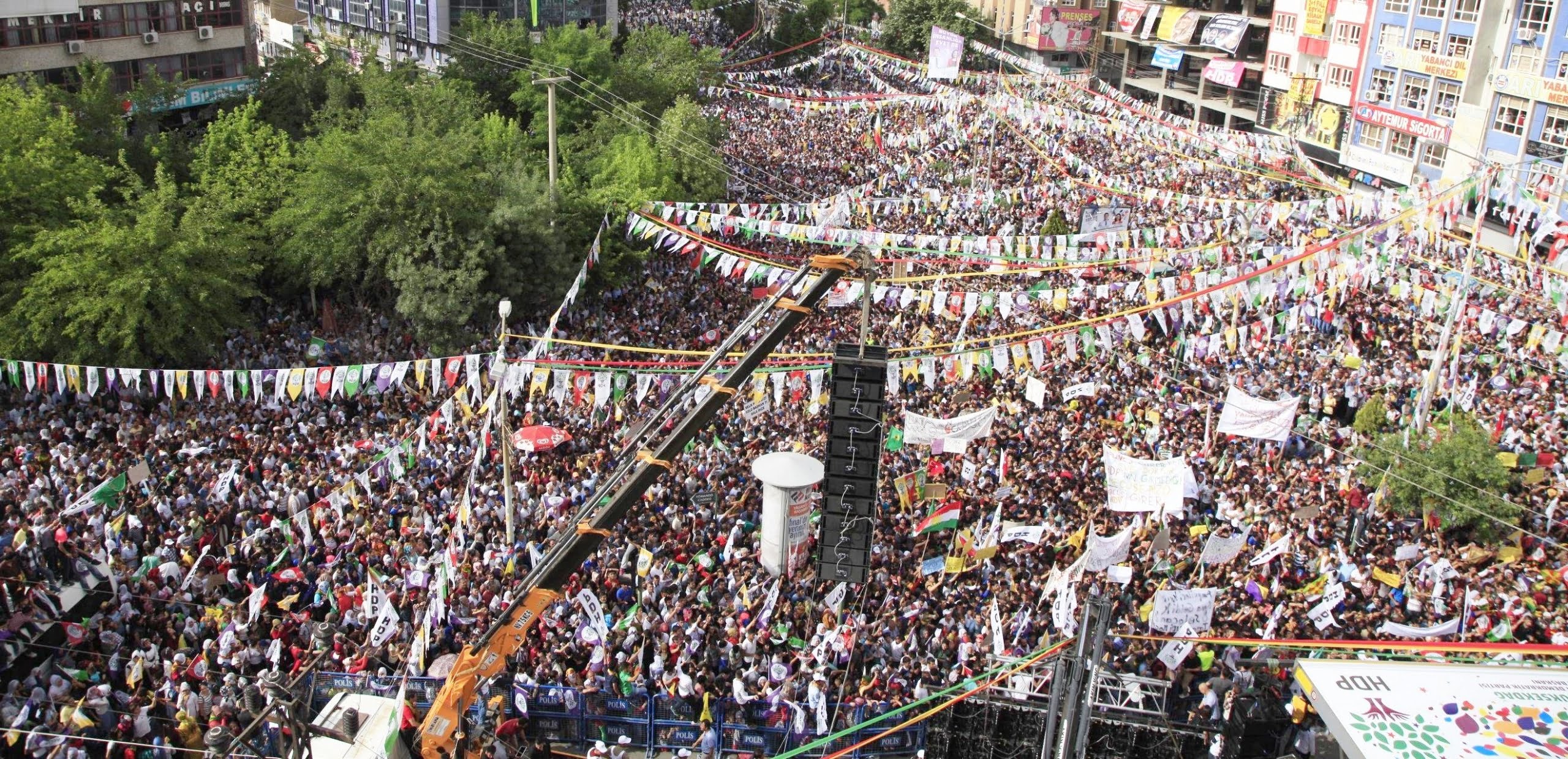 HDP ve Yeşil Sol'un PM sonuç bildirgesi: Başarısız olduğumuz alanlar yeniden inşa edilecek HDP ve Yeşil Sol'un PM sonuç bildirgesi: Başarısız olduğumuz alanlar yeniden inşa edilecek