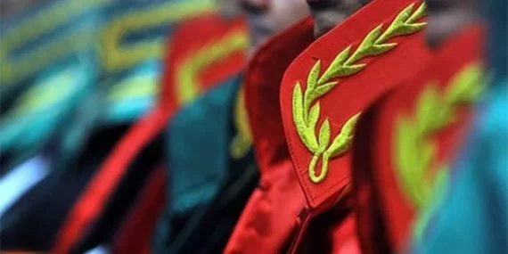 282 hakim ve savcının görev yeri değiştirildi