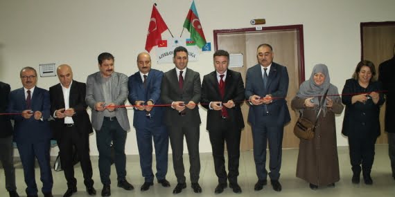 Batman Üniversitesinde Azerbaycan dersliği açıldı