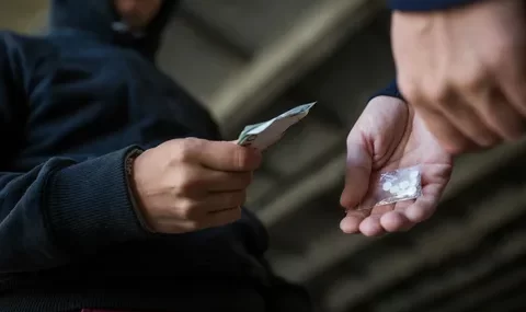 Kurtarılmış bölgeler gelmeden... Kurtarılmış bölgeler gelmeden…