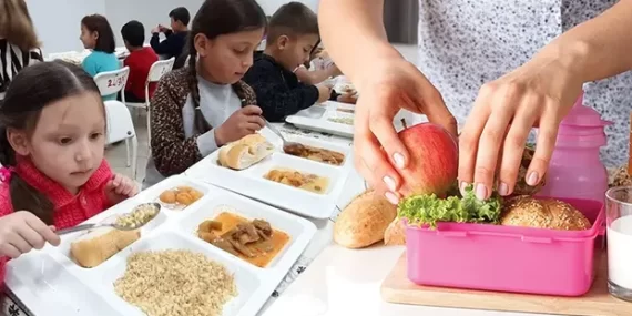 46 STK’dan çağrı: Okullarda ücretsiz yemek verilsin