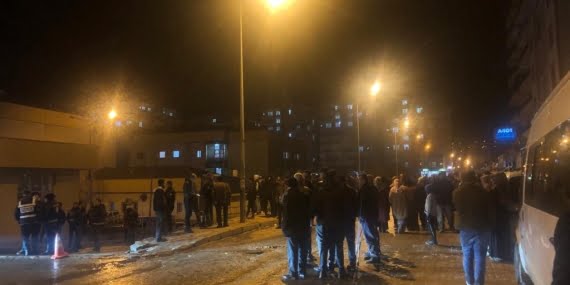 Batman’ın Kozluk ilçesinde silahlı kavga: 2 ölü 8 yaralı Batman’ın Kozluk ilçesinde silahlı kavga: 2 ölü 8 yaralı