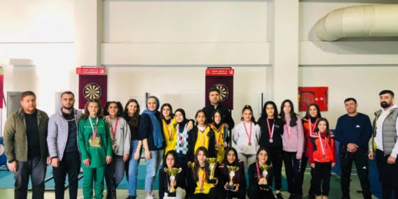 Köy okulu dart turnuvasında şampiyon oldu Köy okulu dart turnuvasında şampiyon oldu