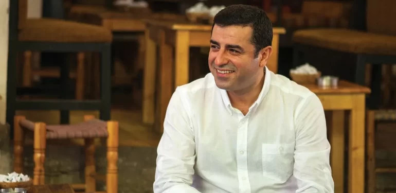 Demirtaş, seçim kampanyasının startını verdi