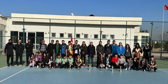 Tenis şampiyonlari belli oldu