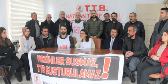 ‘Dayanağımız toplumdur’