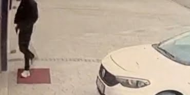 pendik-te-site-aidatini-odemeyen-ev-sahibi-evine-icra-gelince-muteahhide-kursun-yagdirdi_7922353