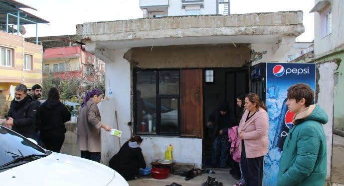 690x390cc-dlk-08-02-2023-dortaile-bir-odada-kaliyor2