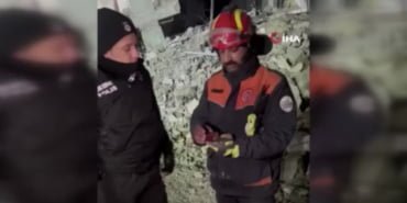 6B8A38A5-9CED-4E2F-BB9C-6F82723F3437