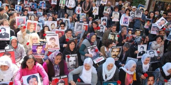 Cumartesi Anneleri, duruşma için çağrı yaptı.