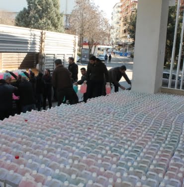 af493e7e-224a-46d5-b7ad-a80f1c3811d2