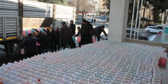 Batman Üniversitesi ürettiği sıvı sabunları deprem bölgesine gönderdi