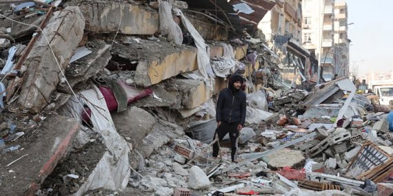 Can kaybı 41 bin 156’ya çıktı: 15 binada arama kurtarma çalışması sürüyor