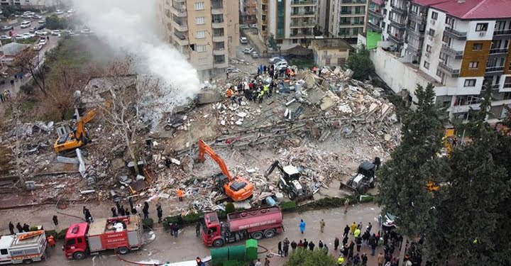 kahramanmaras-ta-7-4-buyuklugunde-deprem-cok-sayida-can-kaybi-var-4-seviye-alarm-verildi-1122804-5
