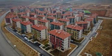 FIRSATÇILAR YİNE İŞ BAŞINDA, ELAZIĞ'DA 800 LİRALIK KİRALAR 4 BİNE ÇIKTI